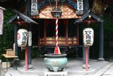 cultuur_ikaho_ronddraai_pagode_lampion_wierrookvat_0824.jpg