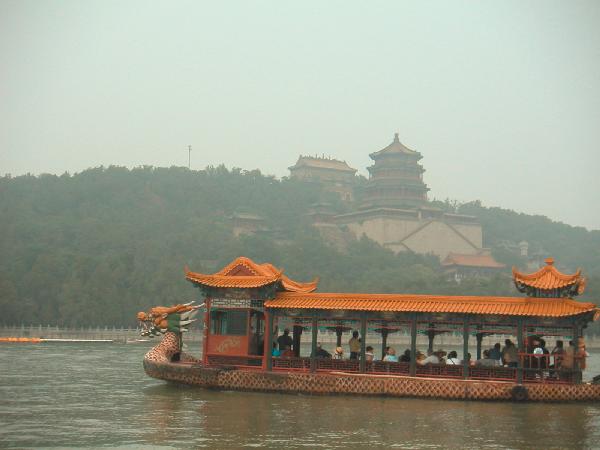 4ch026Beijing_summer_palace04_boot