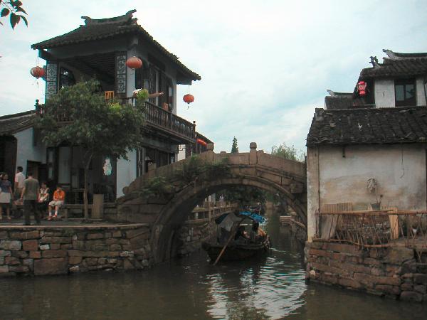 4ch136_Zhouzhang02