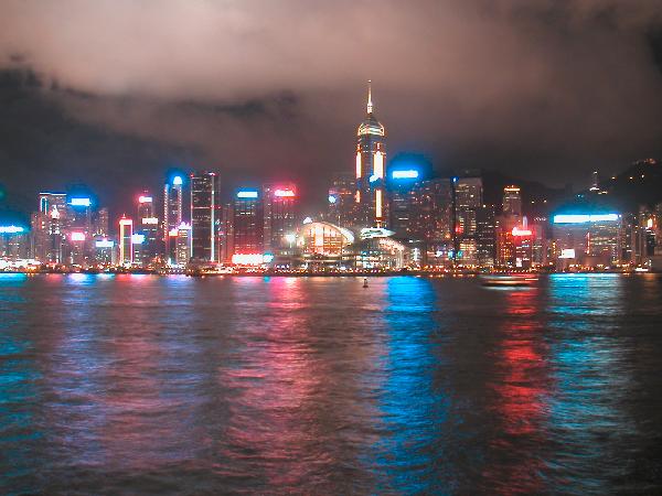 4ch160_HongKong_skyline_'savonds04