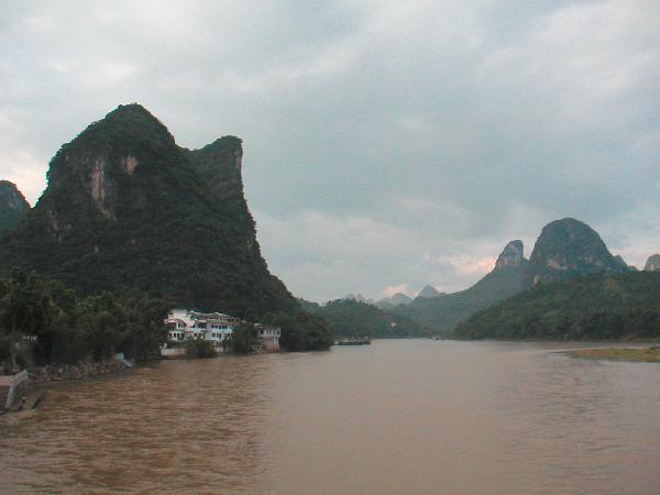 4ch168_Yangshou_rivier