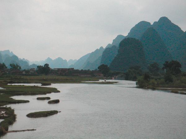 4ch212_Yangshou_omgeving_dragonbridge02