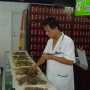 DSC04561 Dit is de apotheek met de traditionele Chinese kruiden