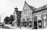 Gemeentehuis en kerk