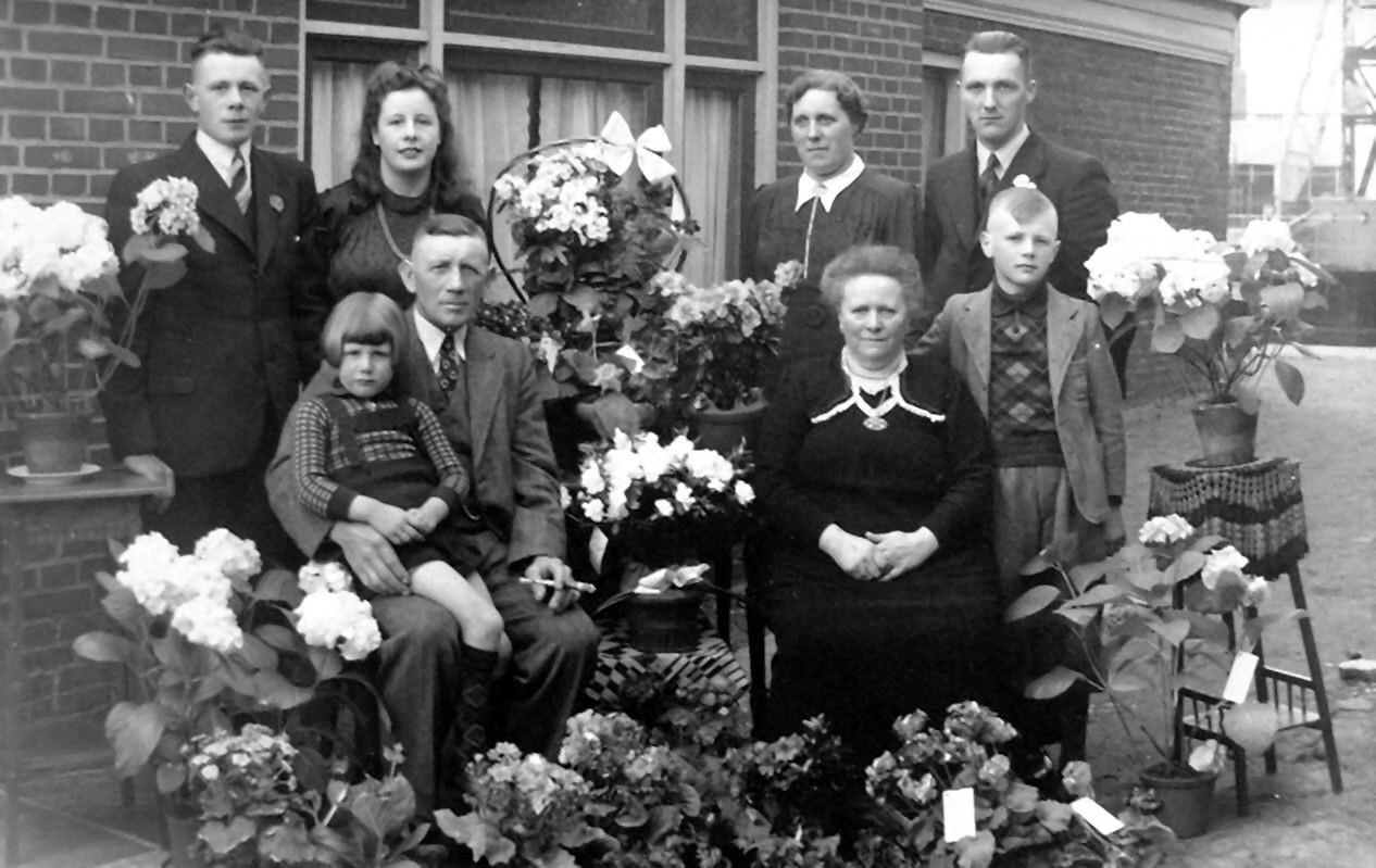 Jan Huttinga, Reinje Steen en hun kinderen en kleinkinderen