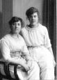 1919-tante Truus-Willy bij huw Annie-Antoon.JPG