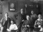 1920-Karel7-familie.jpg