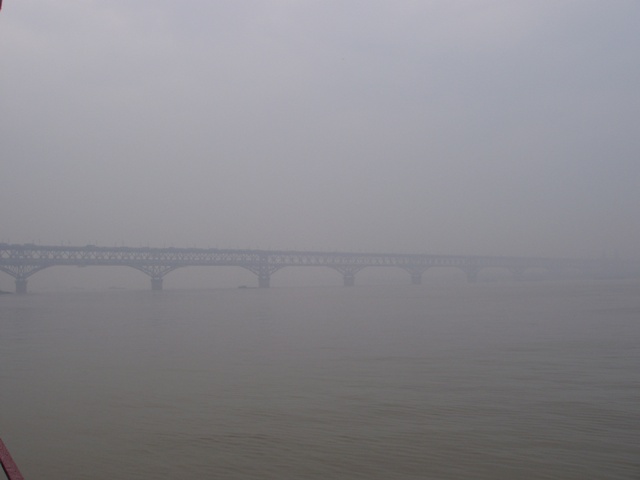 618x457 pixels (38K)