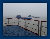 Yangtze rivier bij mist