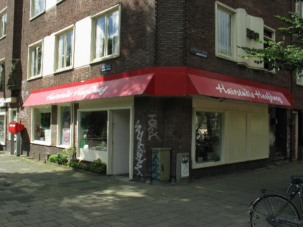 curacaostr14 Hoofdweg 79(1955: kruidenier en zelfbediening Centra)