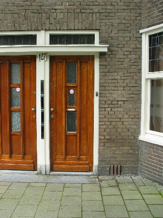 curacaostr17 Curaaostraat 127