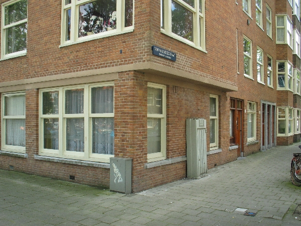 curacaostr41 van Walbeeckstraat. In 1955: sigarenwinkel.