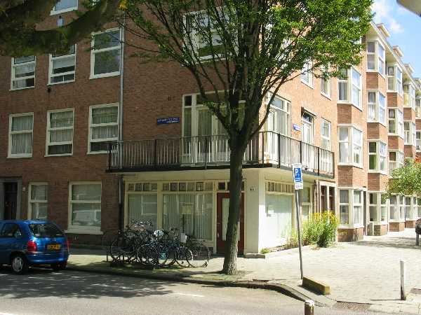 curacaostr56 van Walbeeckstraat(vroeger melkboer van Driel)